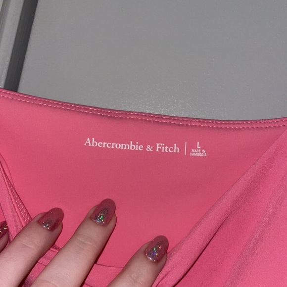 Abercrombie And Fitch 2 Traveler Dresses - Picture 4 of 5